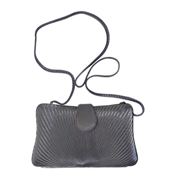 carlo fellini Handbags - VNTG CARLO FELLINI hard shell mini crossbody